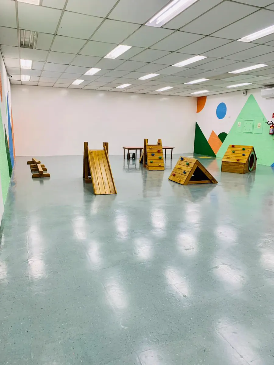 Sala ampla de psicomotricidade